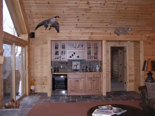 The Bar's Open! at Valleyview Lodge at Boyne Mountain-Sleeps 20
