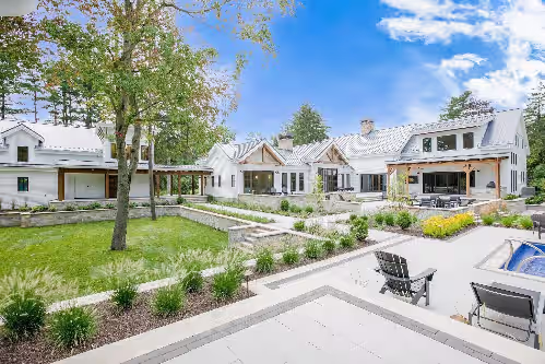 9BR Sorin's Estate w/ Pool and Paddle Tennis Court, photo 4