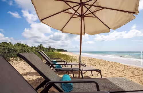 Beach at Paradise house on the sand in Trancoso