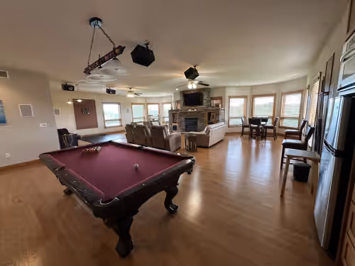 Multi-Family! 150 yds to Sandy Swim Beach! 4 Master Suites. Sleep up to 27, photo 4