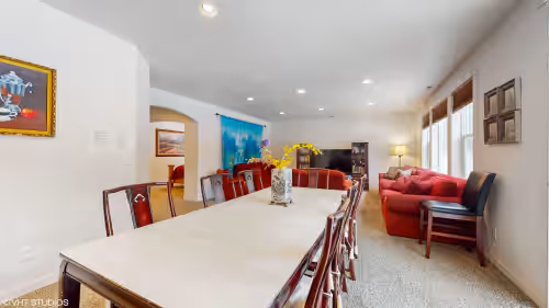 Magnificent Creater Road Retreat with 6 bedrooms and 3 bathroom on 1.2 acres.