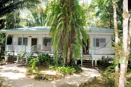 Hickatee Cottages - Belize Vacation Lodge, 1 to 6 Private Cottages Plus Fully Equipped Kitchen