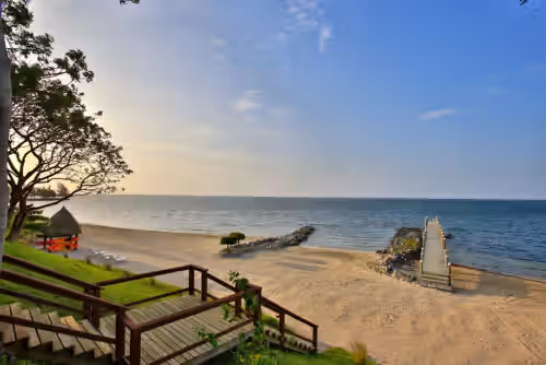 Vista Verde Roatan - Spacious Private Beachfront Villa-Snorkel, Dive, Relax!