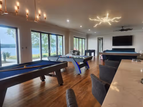 Viewtopia Luxury with Unparalleled Views, Game Room and Hot Tub, photo 4
