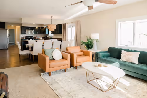 Yellow Spring’s Estate on 68 + Pet Friendly