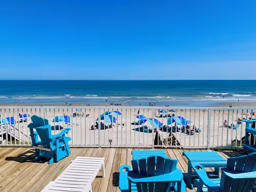 BEAUTIFUL LUXURY OCEANFRONT HOME!!! Sleeps 25, Elev, pool & rooftop deck. 7B/7B, photo 4