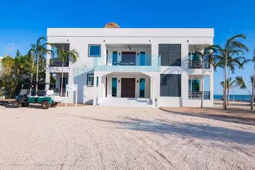 BLUE DIAMOND TRANQUILITY RESORT-Private Luxury Villa - 8 King Rooms-ON THE BEACH