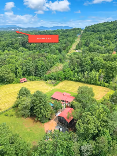 25p Mountain Retreat on 5.2 acres w Pool/Spa/Movie Theatre/Gameroom 5m from DT, photo 4