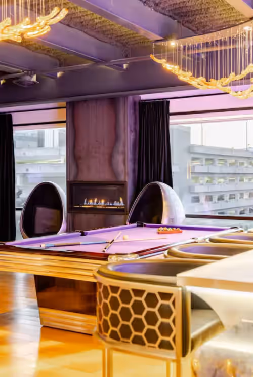 Studio31- Entire 3rd Floor and Rooftop Access