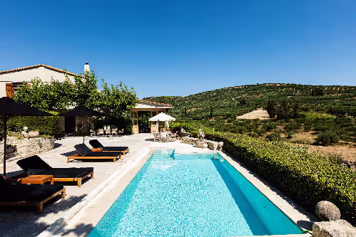 A Grand Estate, with 2 Pools, Gym & Tennis Court, photo 2