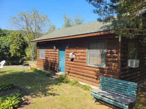 Wannigan Point Cabin Resort