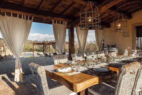 Outdoor dining at VILLA SARAH LUXURY SAN GIMIGNANO, 5 EN SUITE ROOMS , SWIMMING POOL, SPA