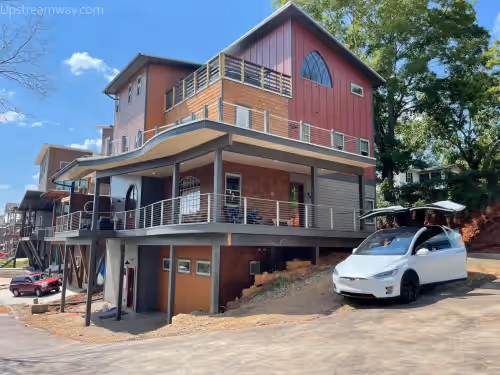 Upstream Bachelor Sanctuary - DOWNTOWN LOCATION!