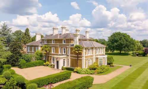Country Estate Property Near Windsor Castle-Former Home of Geri Halliwell