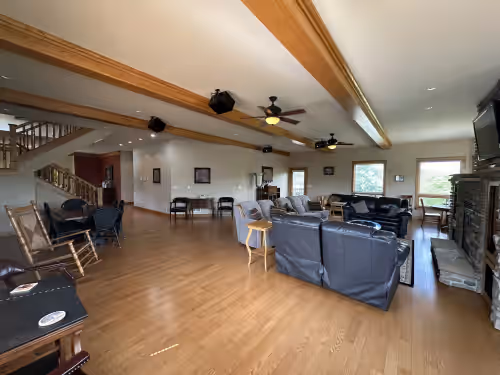 Multi-Family! 150 yds to Sandy Swim Beach! 4 Master Suites. Sleep up to 27, photo 3