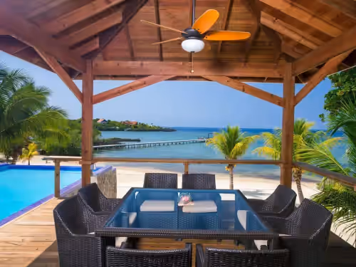 Beachfront Villa with Infinity Pool Private Dock