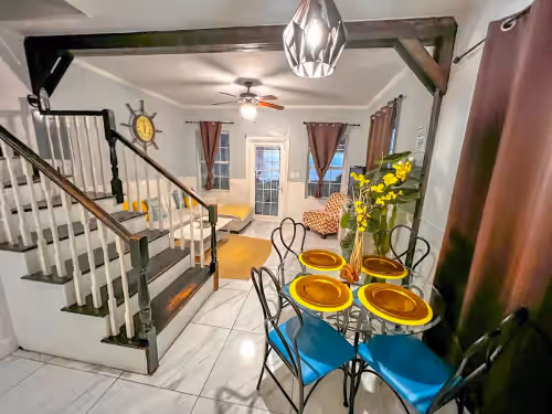 Ocean Front Retreat w Pool, 4 Private Suites on Gated Estate Sleeps 19