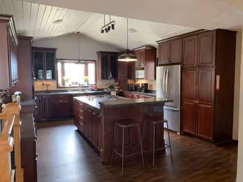 Spectacular Lakefront Retreat on 2 acres~ Perfect Large Family Getaway, photo 4