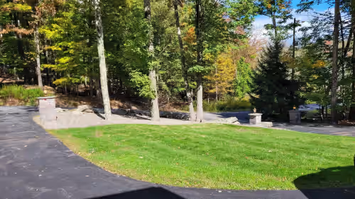 Hemlock Estate: Indoor Hot Tub, Heated Pool, Game Room; Spacious, Ski & More, photo 3