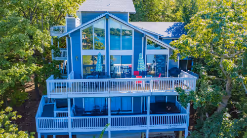 5 Bedroom Waterfront Home Hot Tub Boat Dock Sleeps 26