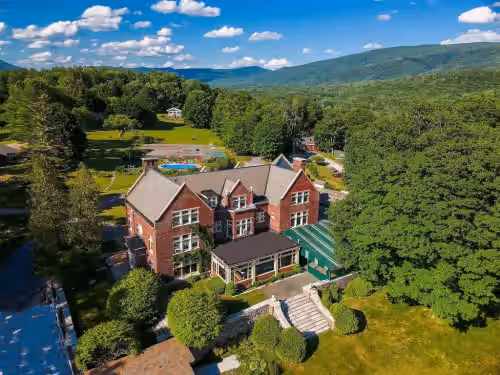 The Wilburton - #1 on Trip Advisor - Magnificent Country Inn available as Private Home for 32. Up to 100 can stay on the 30-acre Wilburton resort. Family Reunions, Corporate Retreats. Weddings. Indoor & outdoor pool