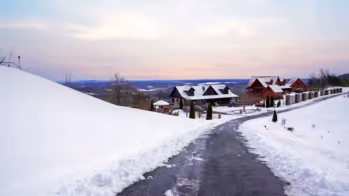 Huge 8BR Mountaintop Mansion, with Majestic Views,Oversized deck in Mt.Airy, NC, photo 4