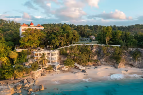 The Balaji Palace - Gorgeous Mansion Estate with Private Beach