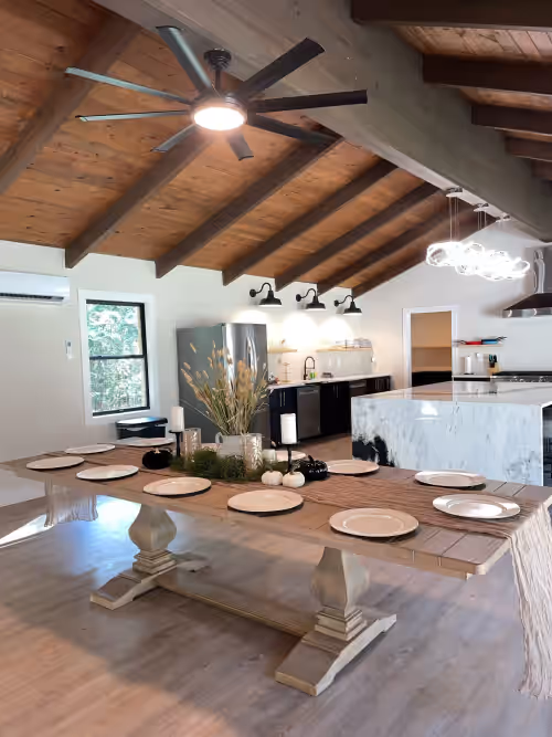 Welcome to the Sip! 7 bed 9 bath party house. Create your own grove party, photo 4