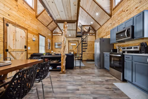 3 Cabins, photo 2