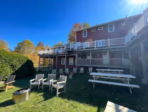 Outdoor dining at Entire Hotel • 50 Person Capacity Bromley View Inn