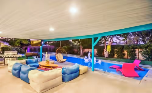 Stylish Fun Modern Near the strip