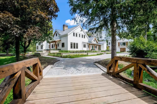 9BR Sorin's Estate w/ Pool and Paddle Tennis Court, photo 2