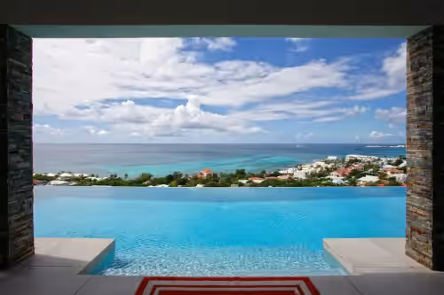 Newly renovated 7 bedroom villa in the Dutch side of St. Maarten