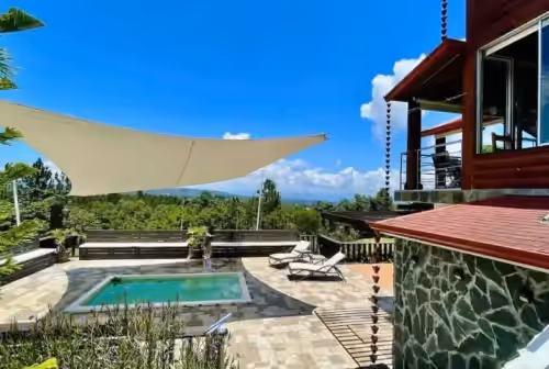 Fascinante rancho (personal de servicio incluido)