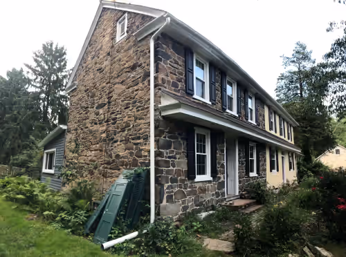 Vacay in an Authentic Chadds Ford / Brandywine Valley / Longwood Gardens
