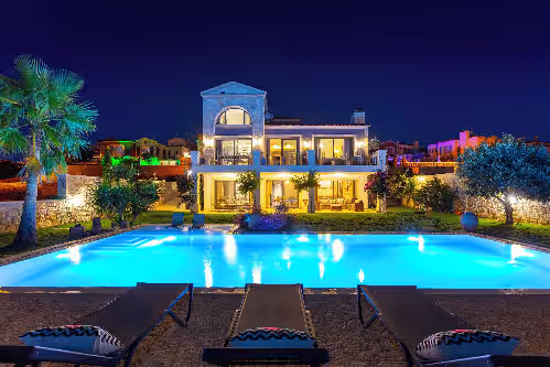 Luxury Villa Sunset Cesme with sea view and private pool in Çeşme