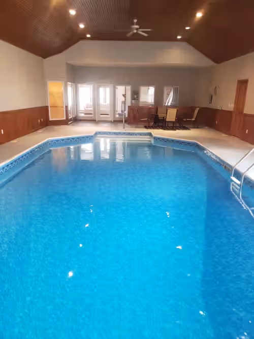5 BR, Indoor heated pool, hot tub, sauna, two game rooms, photo 2