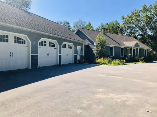 LAKE HOME! HOT TUB, GYM, FREEgolf cart, 2 kitchens, photo 2