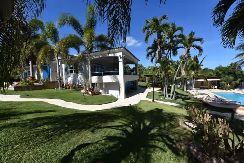 Aguadilla Villa Bonita #1, sleeps 35+, pool, jacuzzi, kids area, volley, basket, photo 2