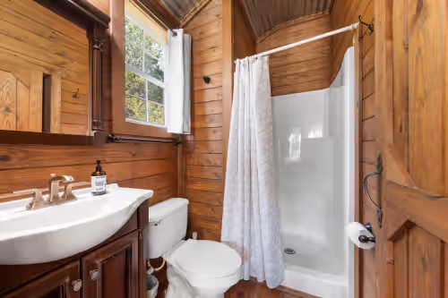 Bathroom at Secluded Country Retreat with Boutique Hotel Vibes plus Pool/Hot Tub sleeps 50