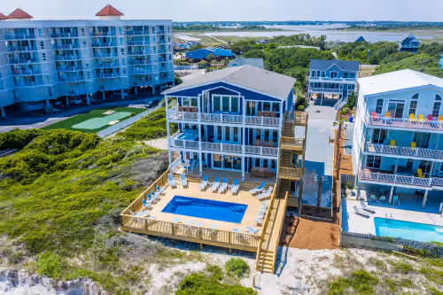 Spectacular 9 Bedroom Luxury Oceanfront sleeps 40 Heated Pool* + Hot Tub*, photo 2