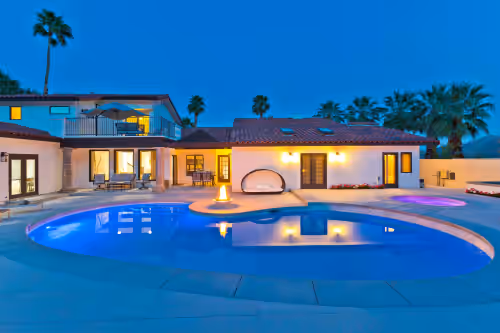 Big Horn Luxury Estate - HUGE Pool, Jacuzzi, BBQ & Game Room!