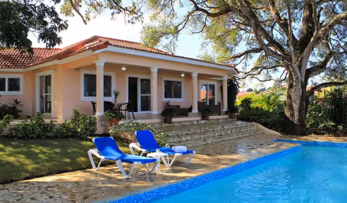 Spacious complex in gated Sosua residence, with sports courts, near beach&shops