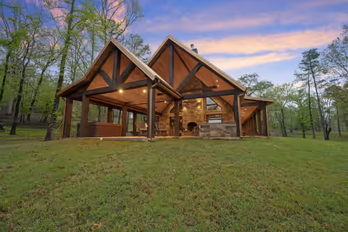 Riverfront Cabin-160 acres/Mtn & River Views!Hiking &ATV Trails!Kayaks Provided!