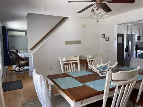 Dining Room for 6 at 300 ft to the Beach