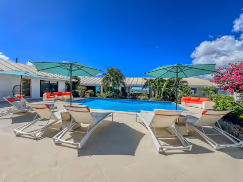 Sunset Sanctuary: Gorgeous 5br w/huge pool/deck & lots of space, photo 2