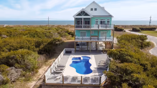 HartSea - LUXURY 2nd Row Home - Elevator, Pool, Boat Ramp & Beach Access
