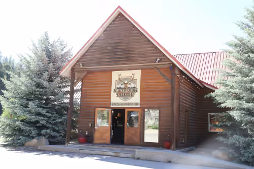 Comfortable Riverside Retreat on 4 acres in secluded Lowman Idaho. Sleeps 45, photo 2