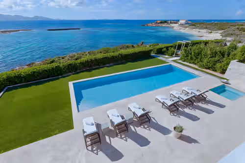 Beaches Edge Oceanfont Villa with Pool and Hot Tub, photo 3