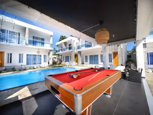 15BD guest-friendly complex, 2 pools, snooker, volley, AC/WiFi/Cable TV